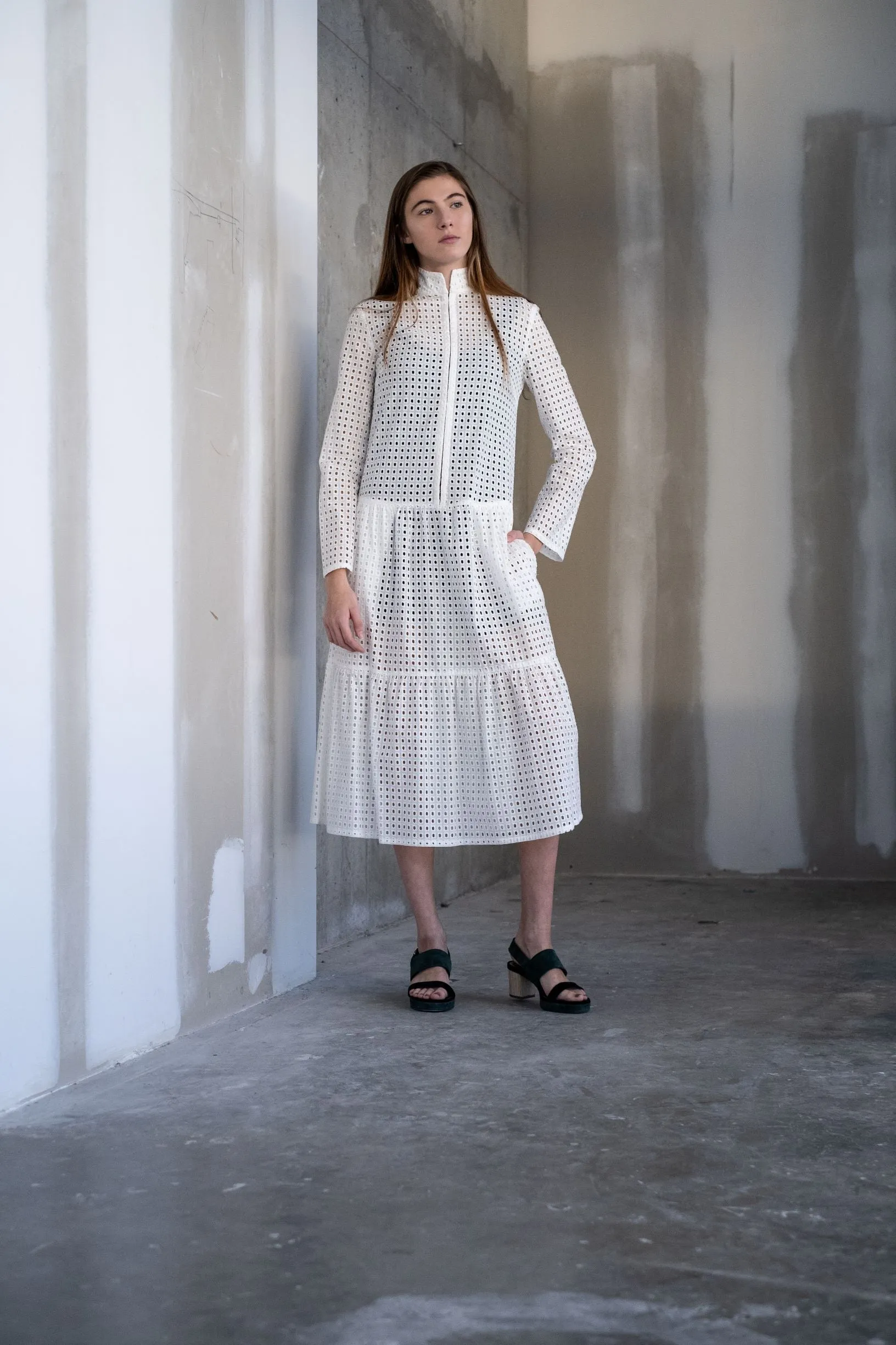 Adri Dress / Vintage White Cotton Eyelet