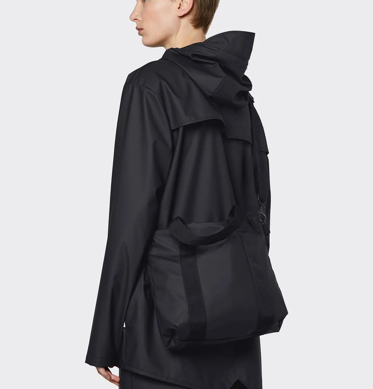 RAINS Tote Bag Mini in Black