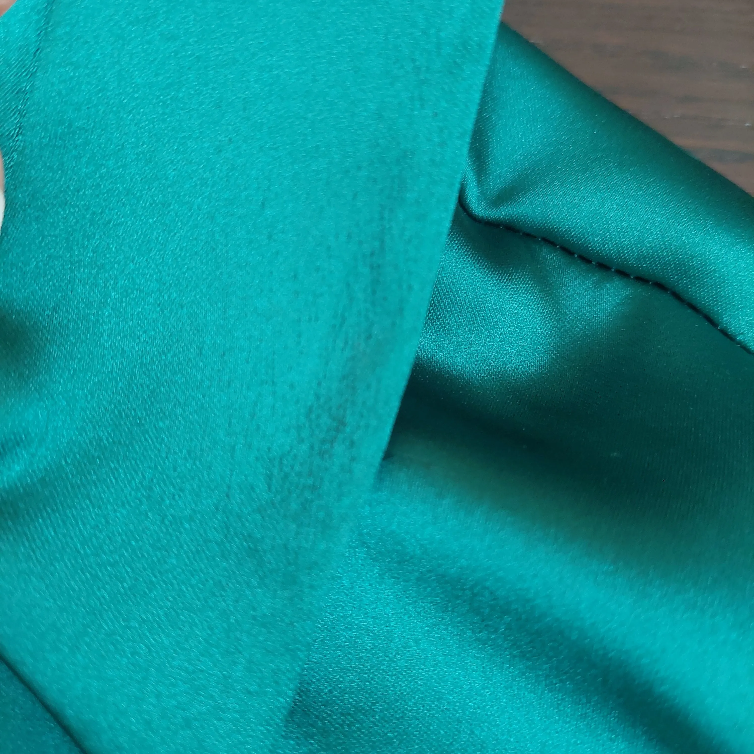 ZARA Emerald Green Satin Knee-length Dress | Pre Loved |